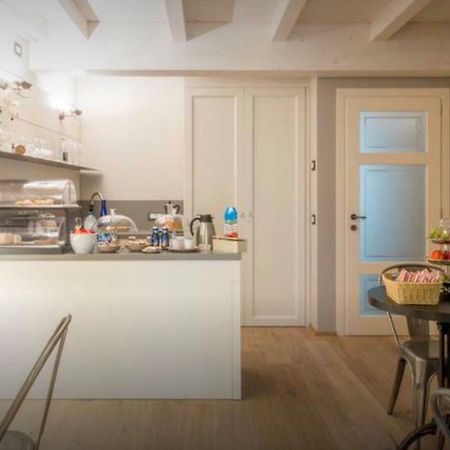 Accademia 21 Bed & Breakfast Mantua Dış mekan fotoğraf