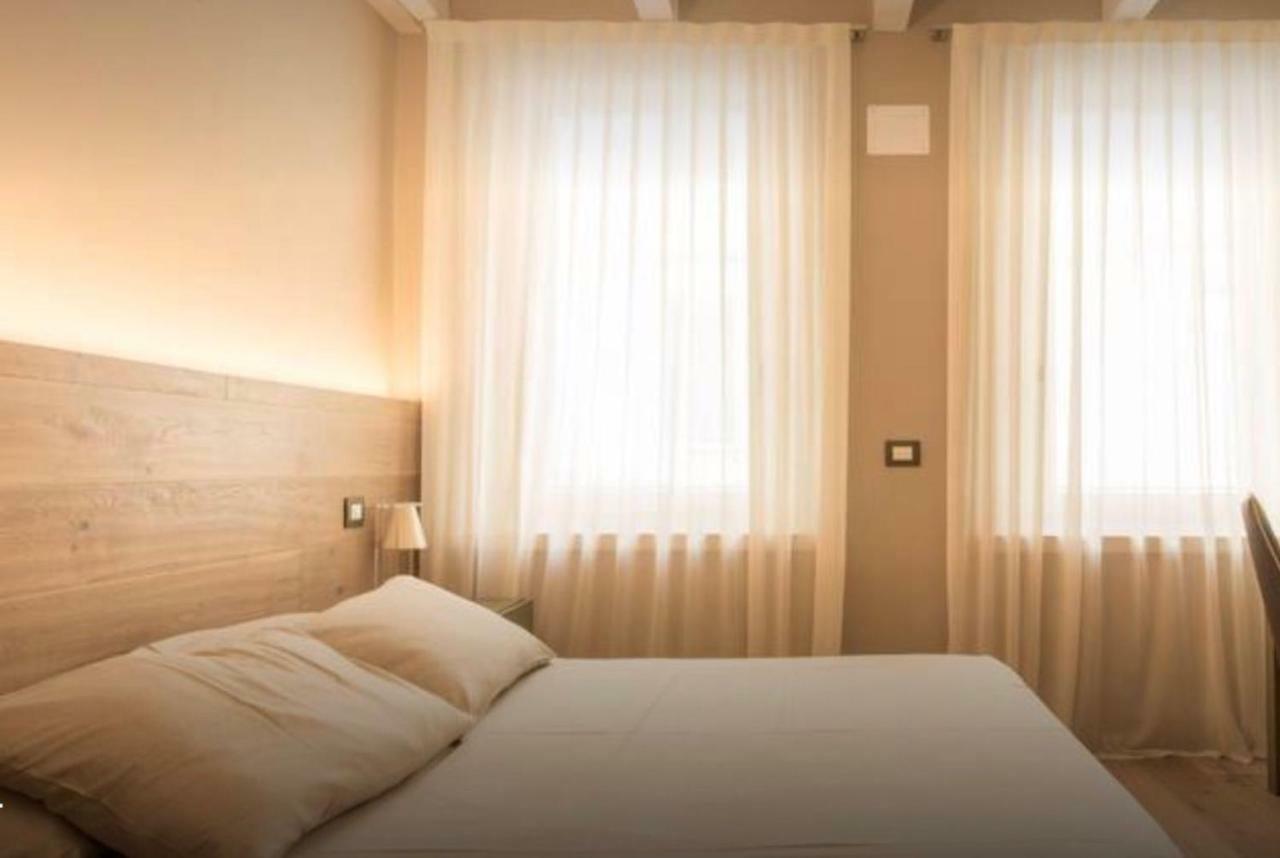 Accademia 21 Bed & Breakfast Mantua Dış mekan fotoğraf